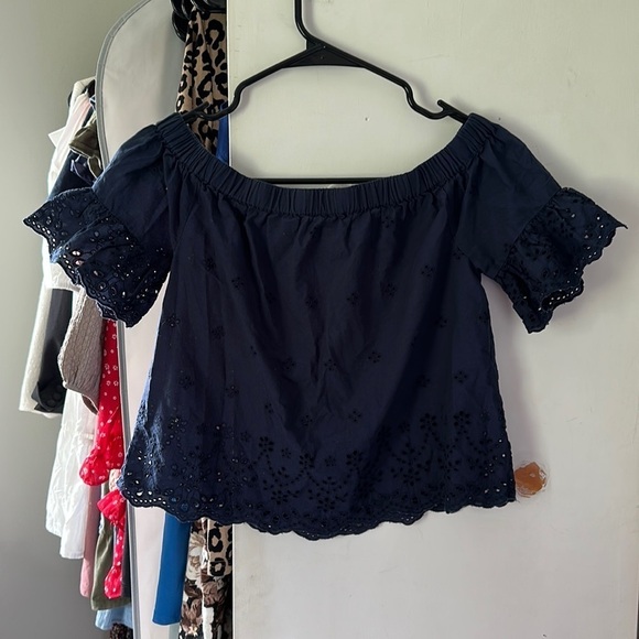 Madewell navy off the shoulder eyelet top - Picture 2 of 5